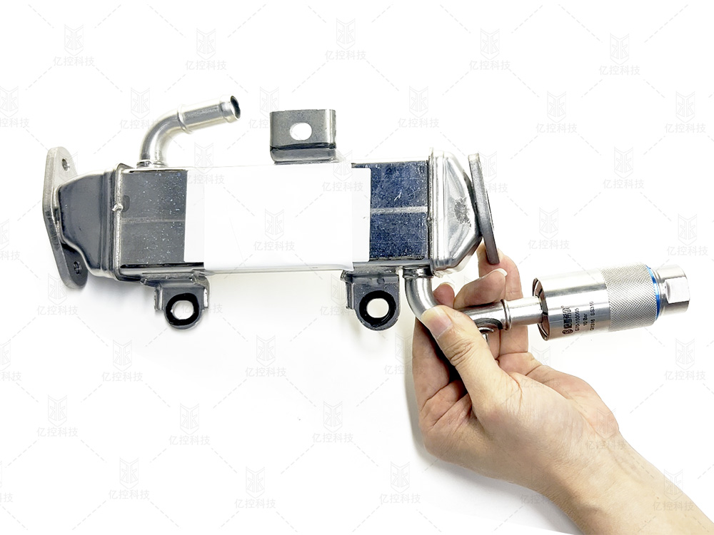 G70在發(fā)動機(jī)廢氣循環(huán)冷卻器的應(yīng)用G25A -0.011G25A -0.010.jpg